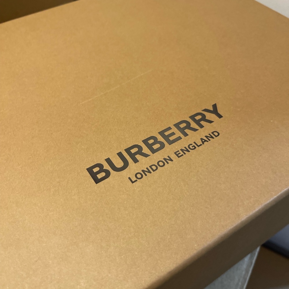 COPY - Burberry Sneakers Size 43 (US 10) Amazing Condition | WORN ONCE 🔥 - Picture 11 of 12